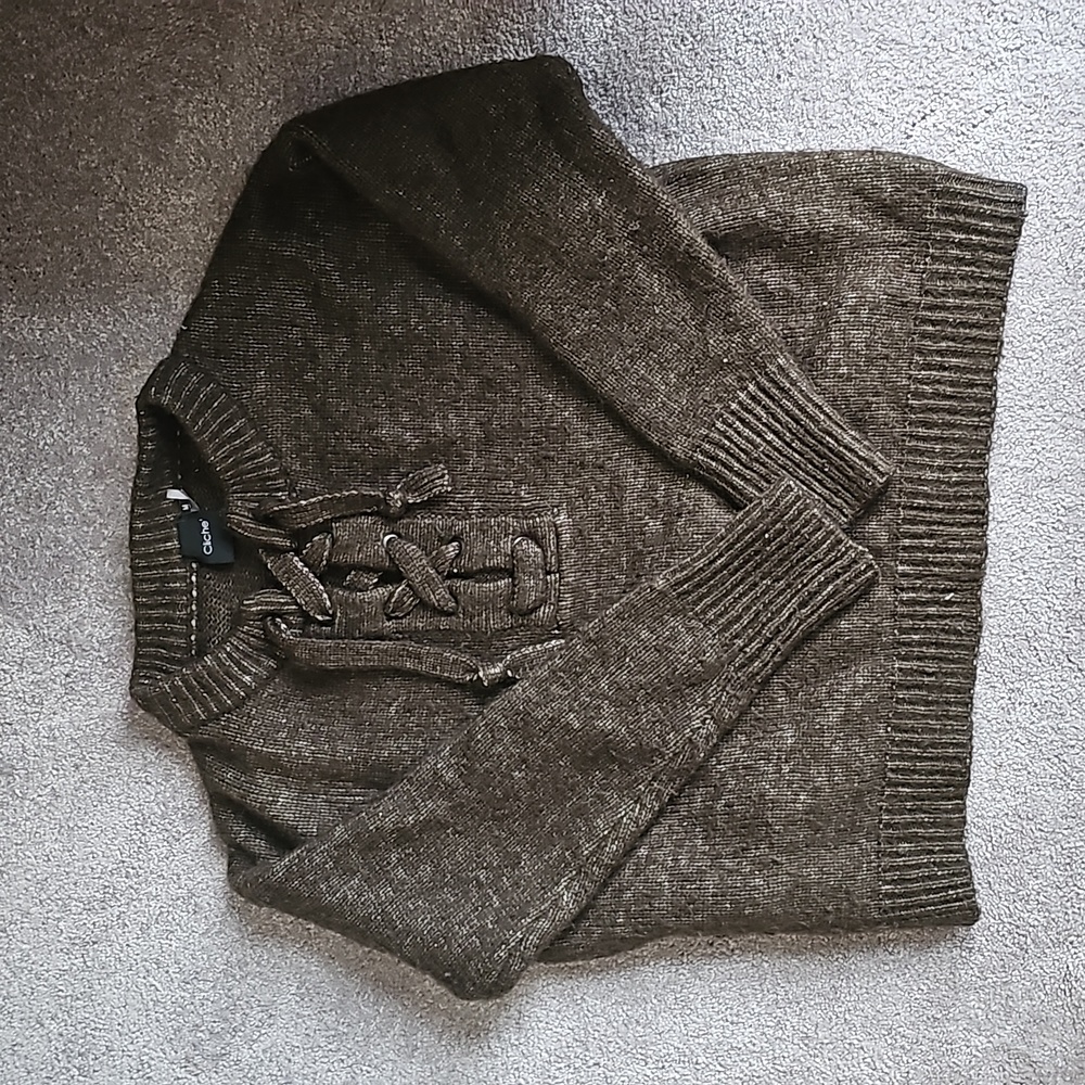 Pullover Sweater